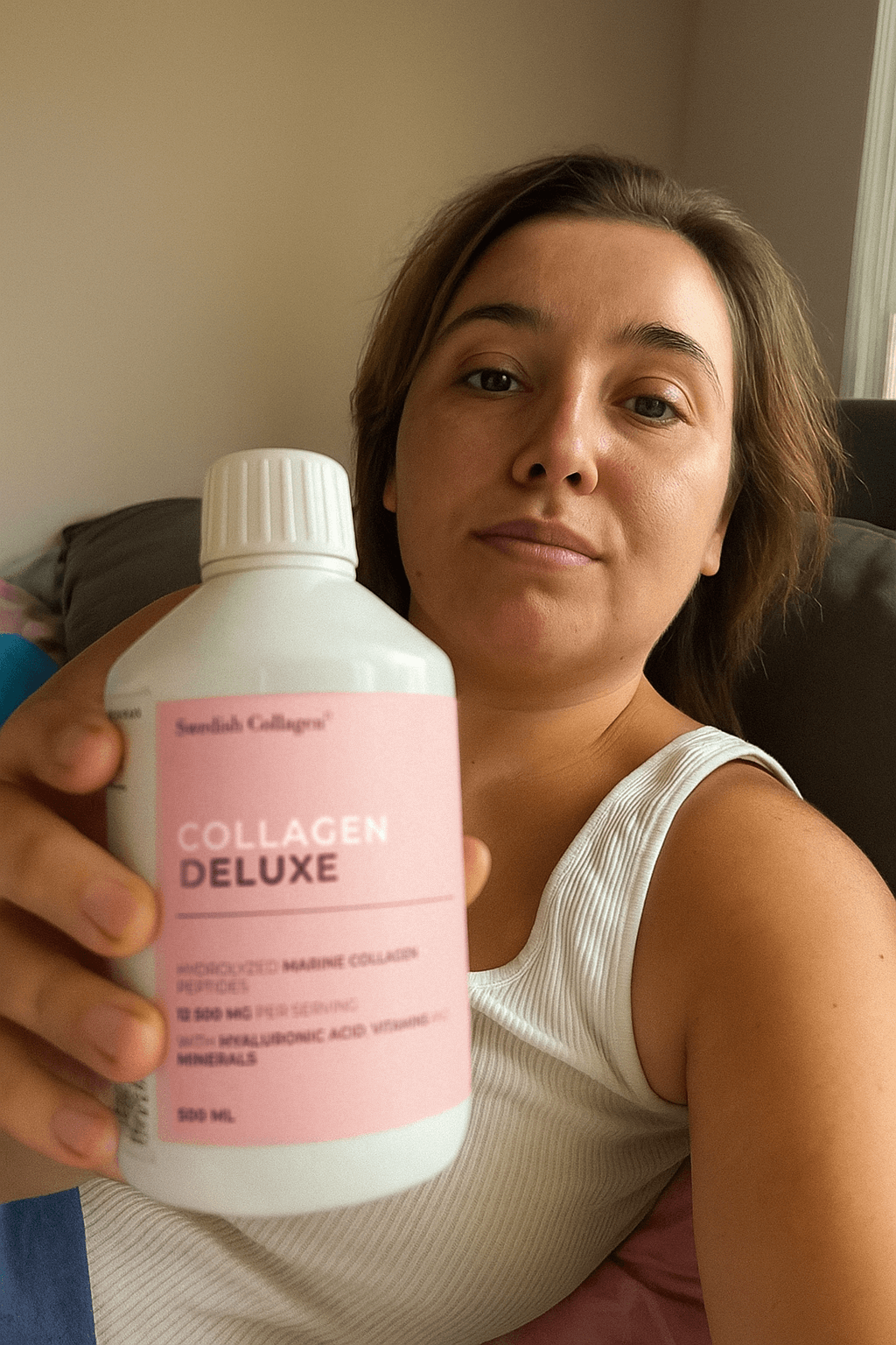 20250728_1238_Casual Bedroom Snap_remix_01k1865tkfe9naqnnty35bn9p2